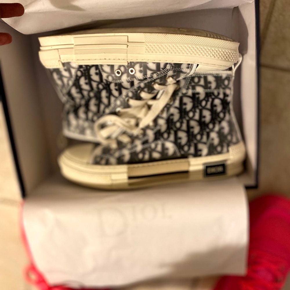 Dior Shoes